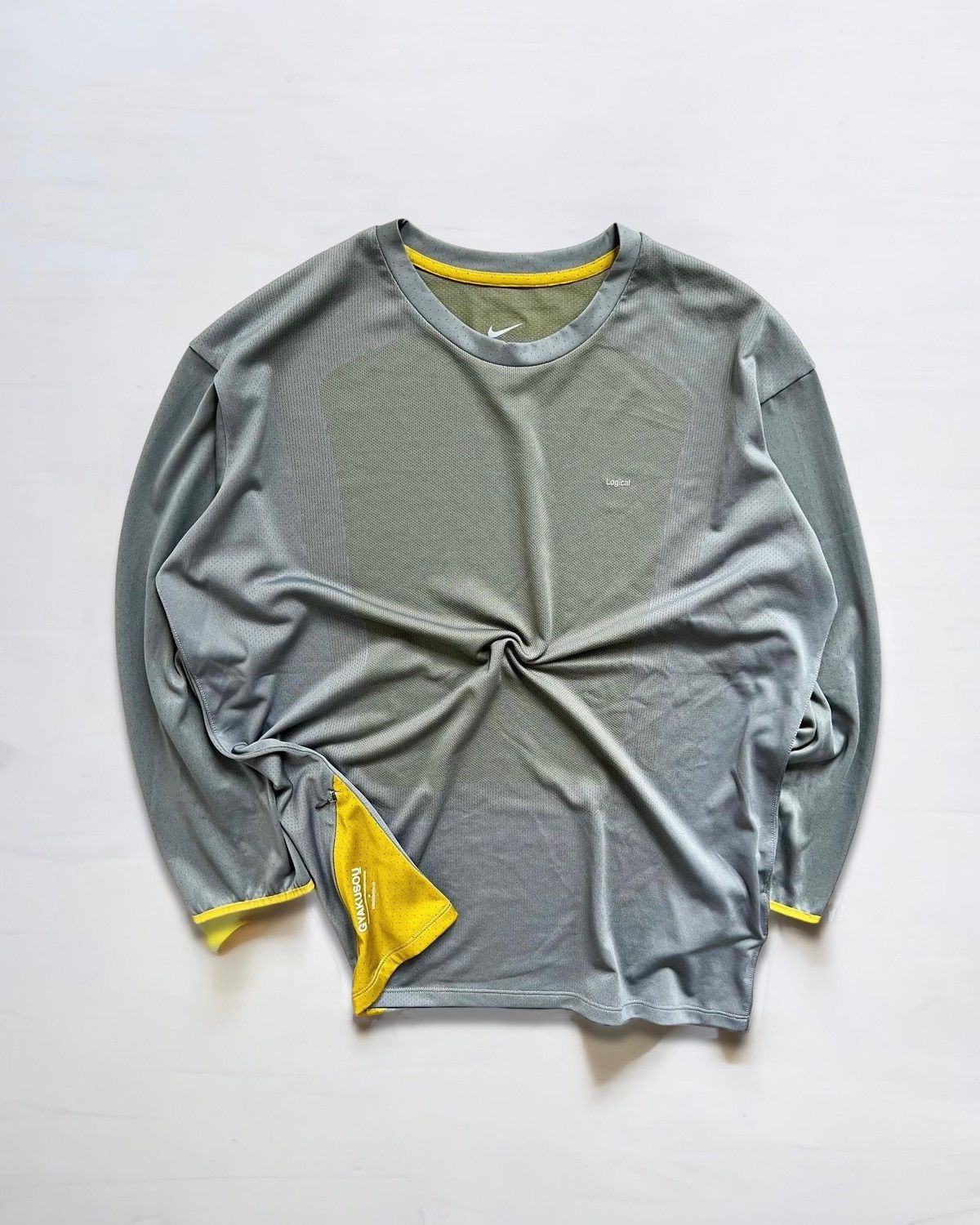 gyakusou long sleeve