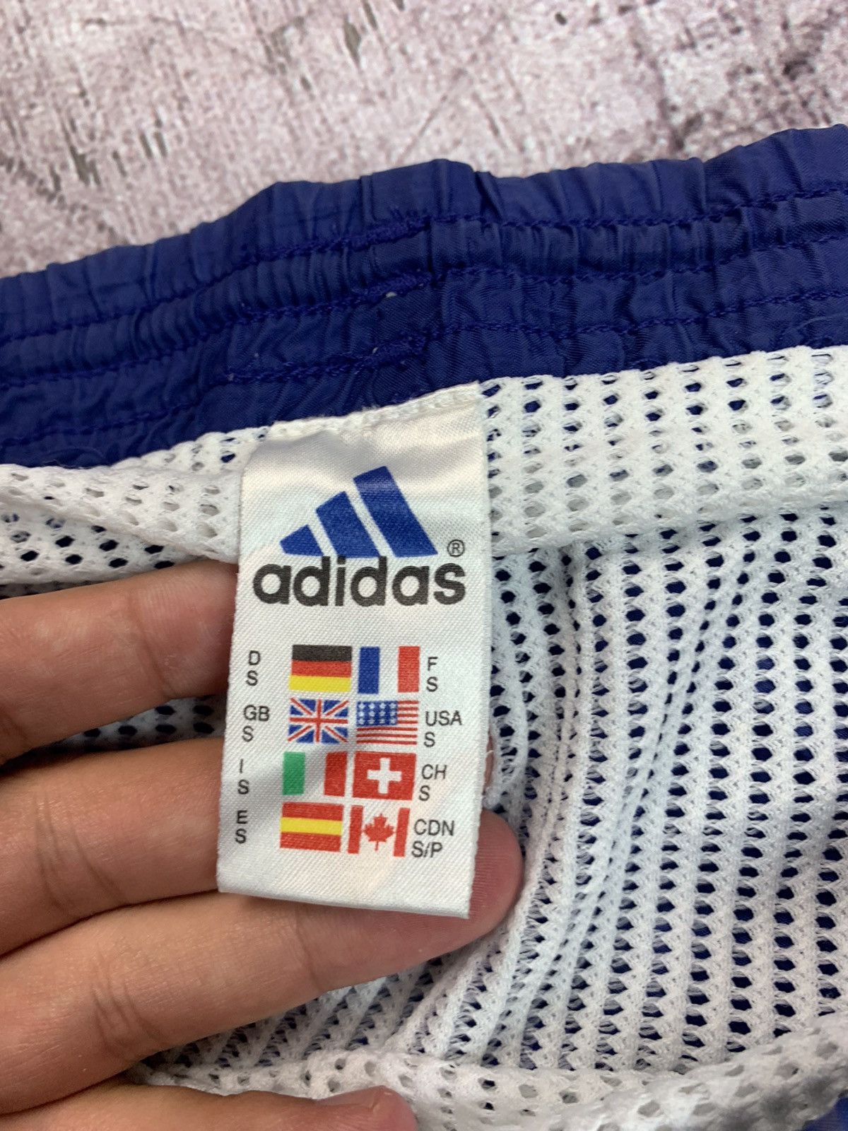 Adidas × Vintage Adidas Vintage Shorts Size US 30 / EU 46 - 10 Thumbnail