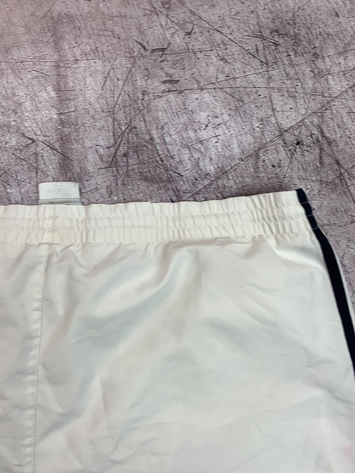 Adidas × Vintage Adidas Vintage 90s Shorts Size US 34 / EU 50 - 10 Thumbnail