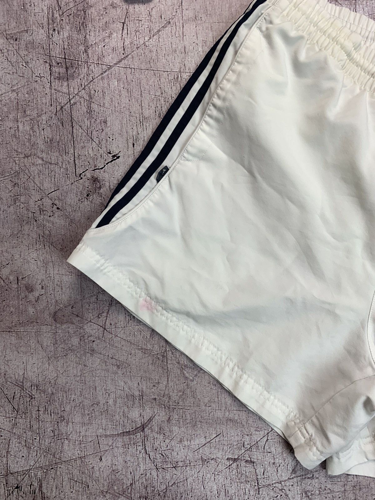 Adidas × Vintage Adidas Vintage 90s Shorts Size US 34 / EU 50 - 2 Thumbnail