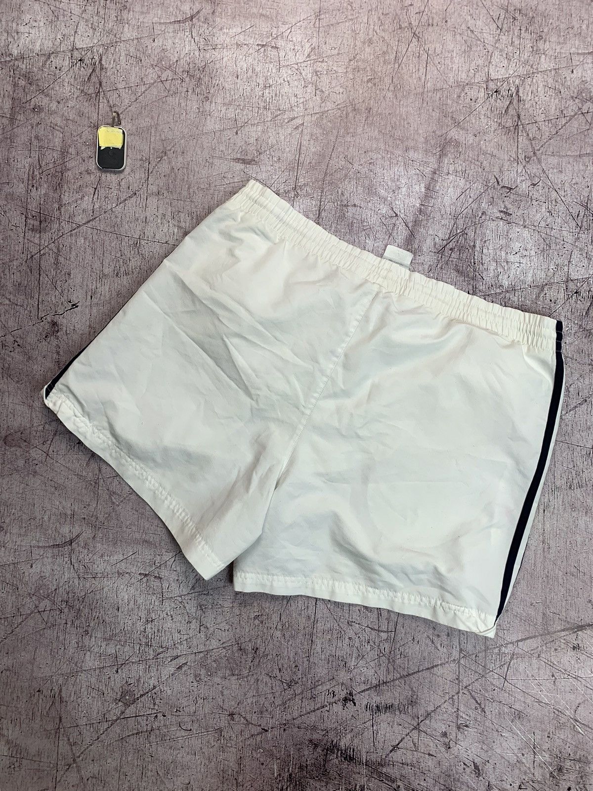 Adidas × Vintage Adidas Vintage 90s Shorts Size US 34 / EU 50 - 8 Thumbnail