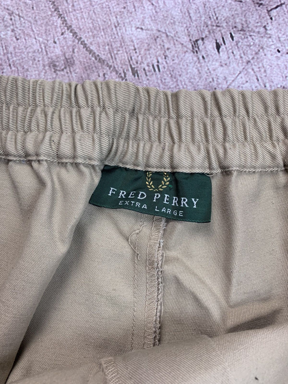 Fred Perry × Vintage Vintage Fred Perry Shorts Size US 36 / EU 52 - 5 Thumbnail