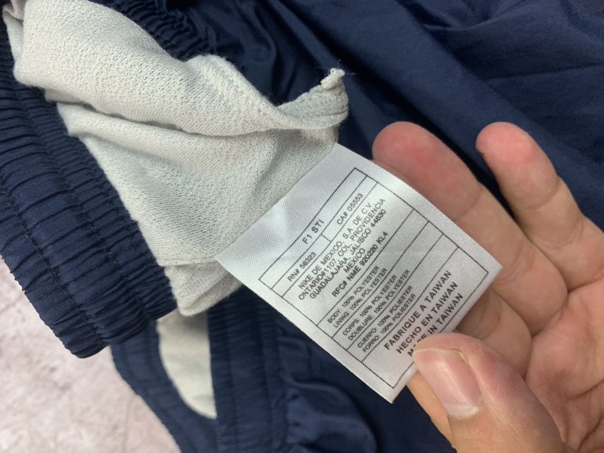 Nike × Vintage Vintage Nike Y2K Hype Shorts Size US 30 / EU 46 - 7 Thumbnail