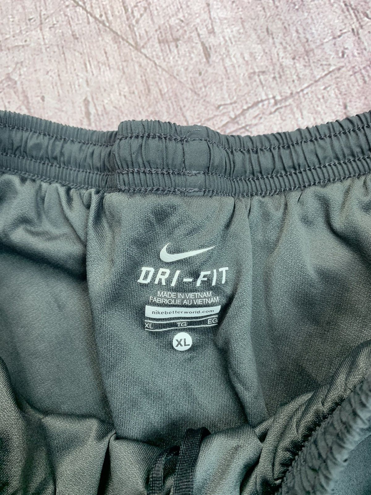 Nike Vintage Nike Y2K Hype Shorts Size US 36 / EU 52 - 7 Thumbnail