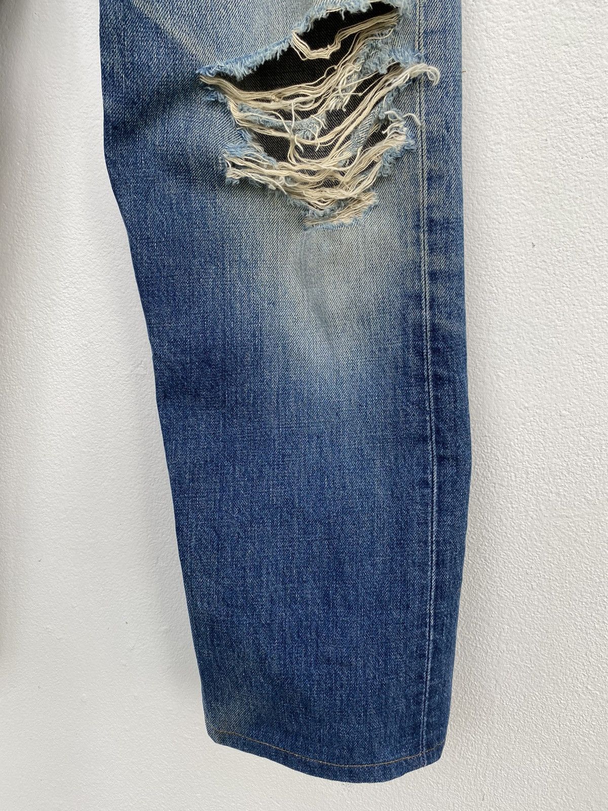 Levi's 🔥Vintage 80s Levi’s Distress Denime Size US 30 / EU 46 - 8 Thumbnail