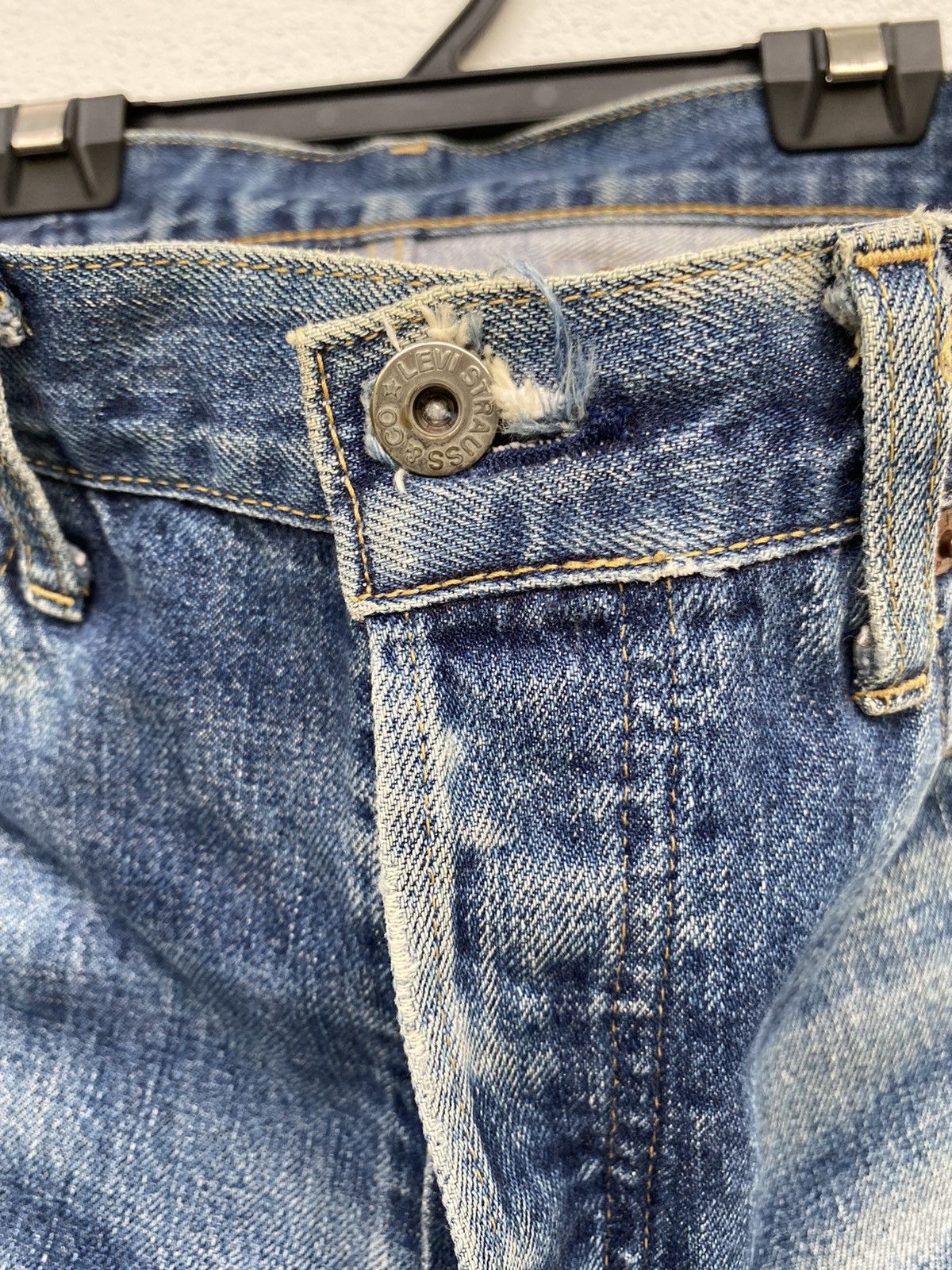 Levi's 🔥Vintage 80s Levi’s Distress Denime Size US 30 / EU 46 - 10 Thumbnail