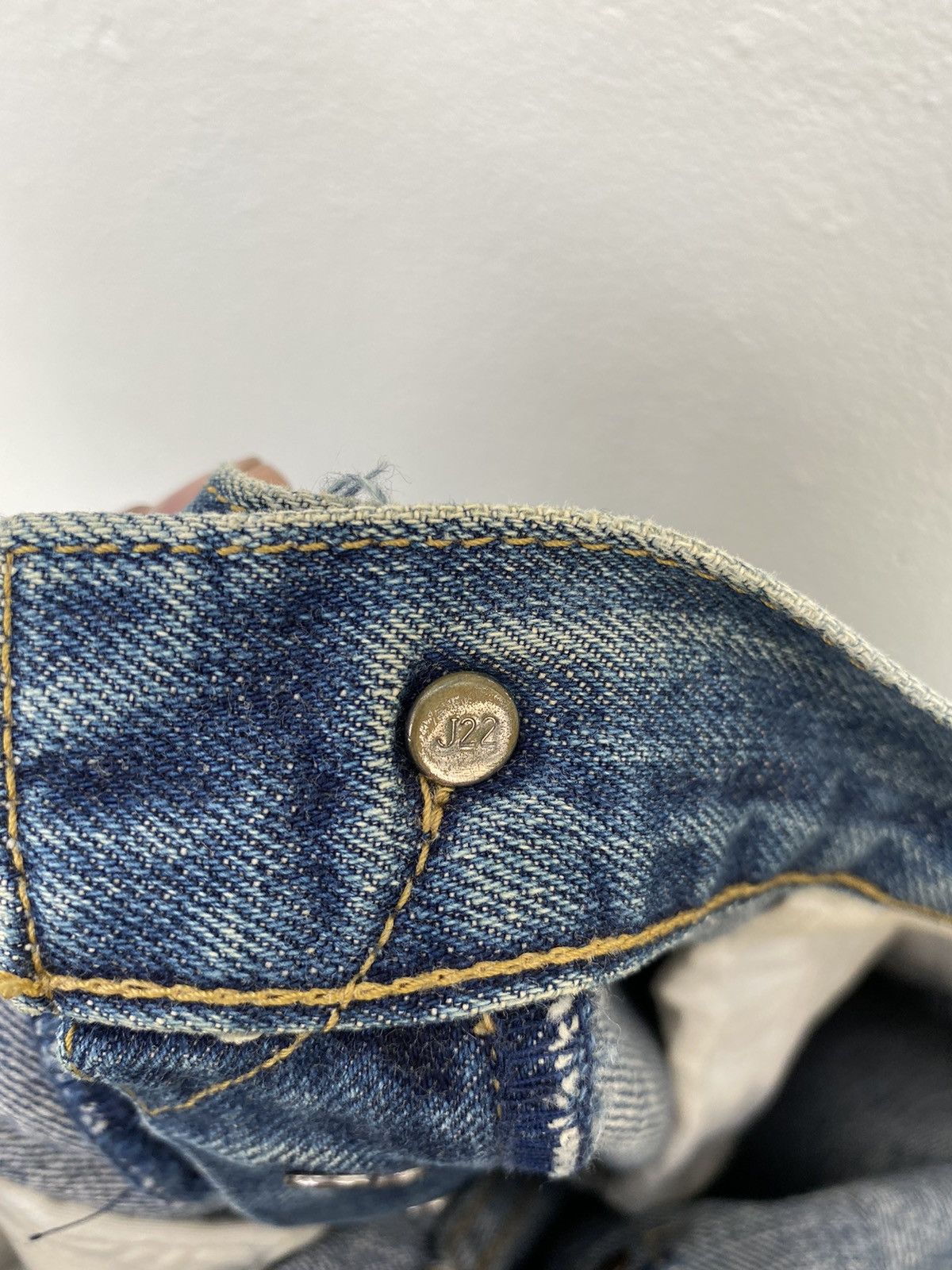 Levi's 🔥Vintage 80s Levi’s Distress Denime Size US 30 / EU 46 - 16 Thumbnail