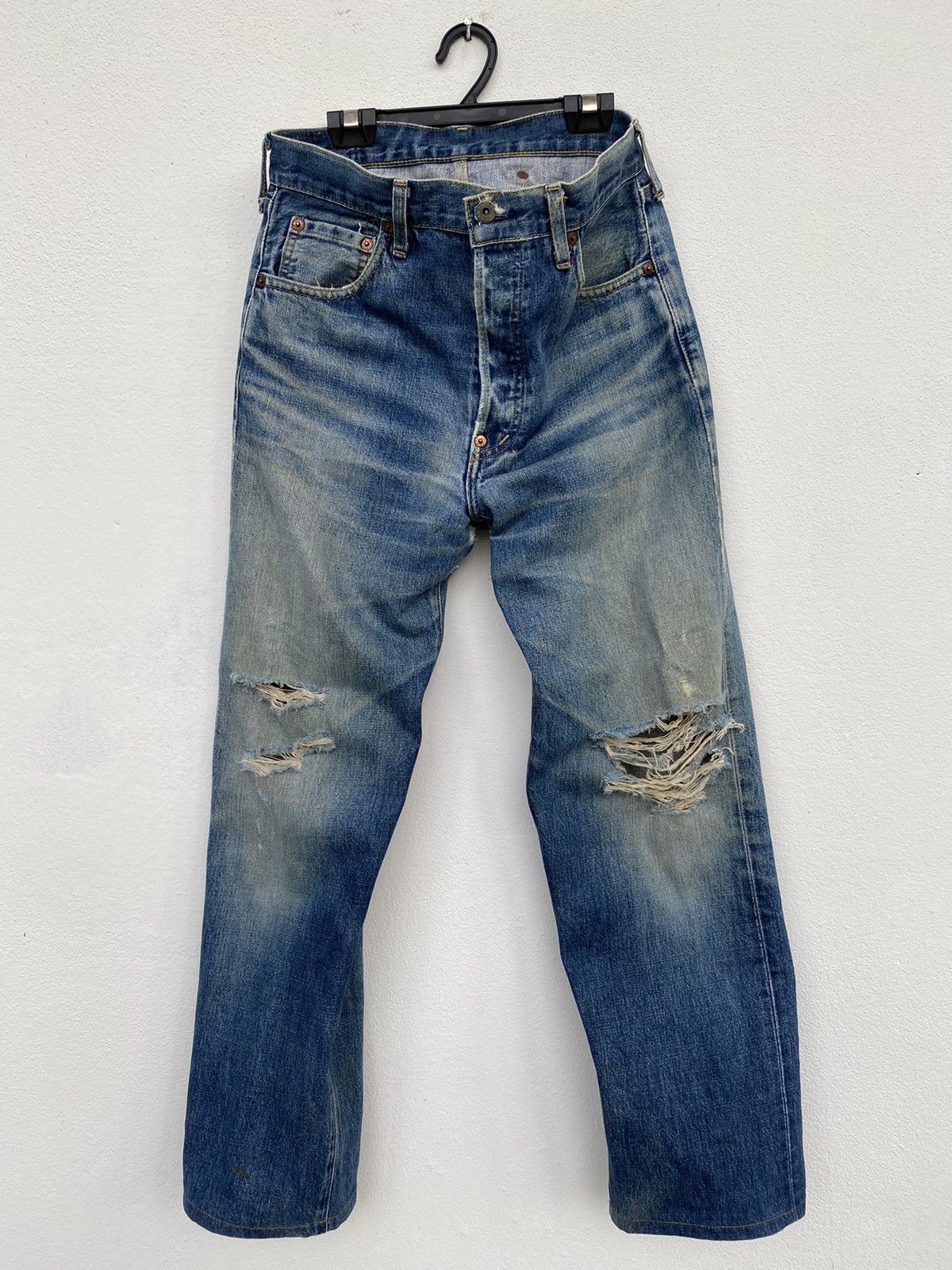 Levi's 🔥Vintage 80s Levi’s Distress Denime Size US 30 / EU 46 - 2 Thumbnail