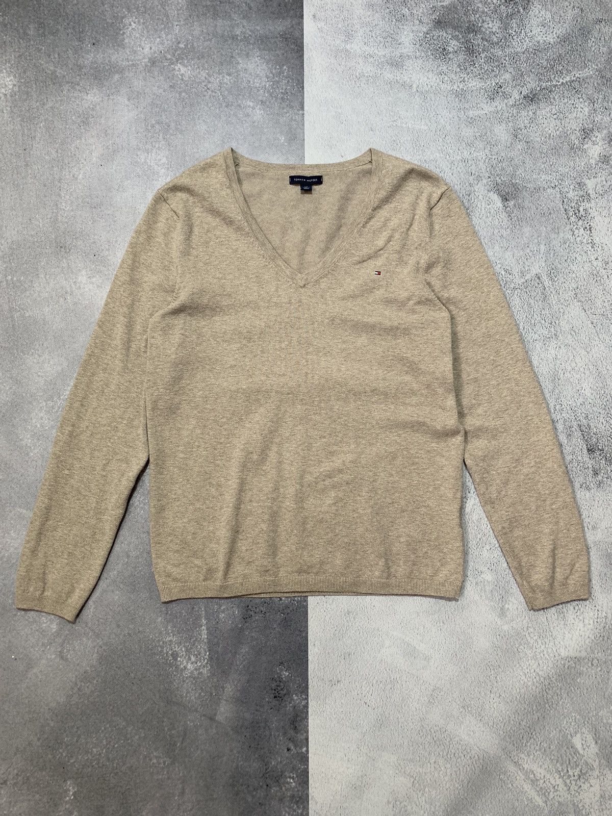 Tommy Hilfiger × Vintage Vintage Y2K Tommy Hilfiger sweater old money style size S Size S / US 4 / IT 40 - 1 Thumbnail