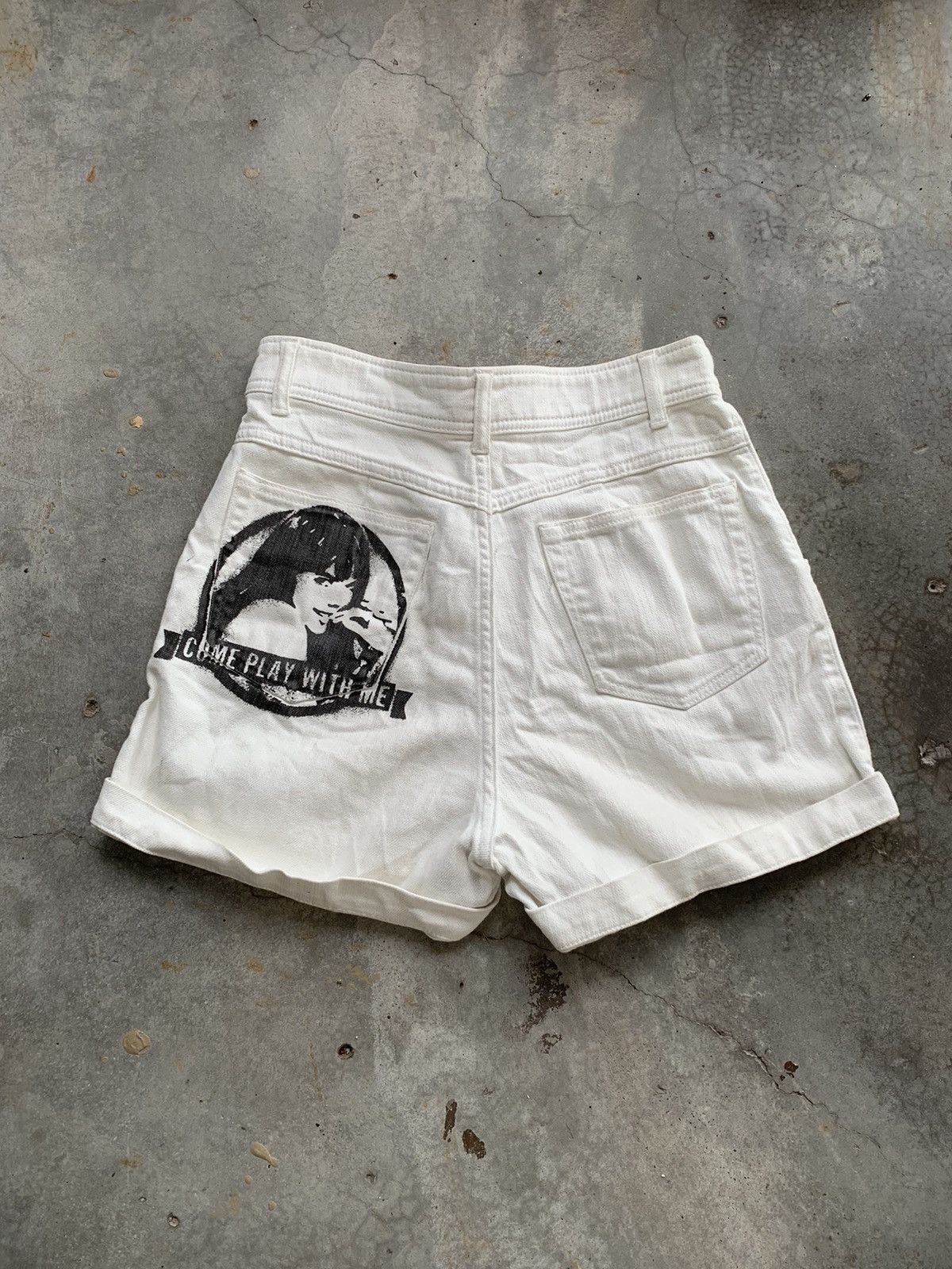 Hysteric Glamour Hysteric Glamour Denim Short Pant Size 26" / US 2 / IT 38 - 1 Thumbnail