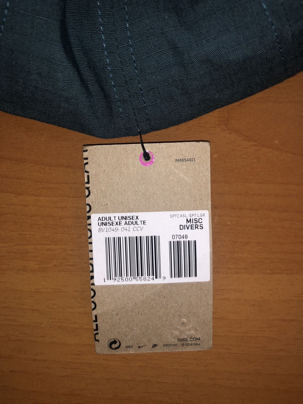 Nike × Nike ACG NIKE ACG TAILWIND VISOR CAP AVIATOR GREY & DEEP JUNGLE Size ONE SIZE - 3 Thumbnail