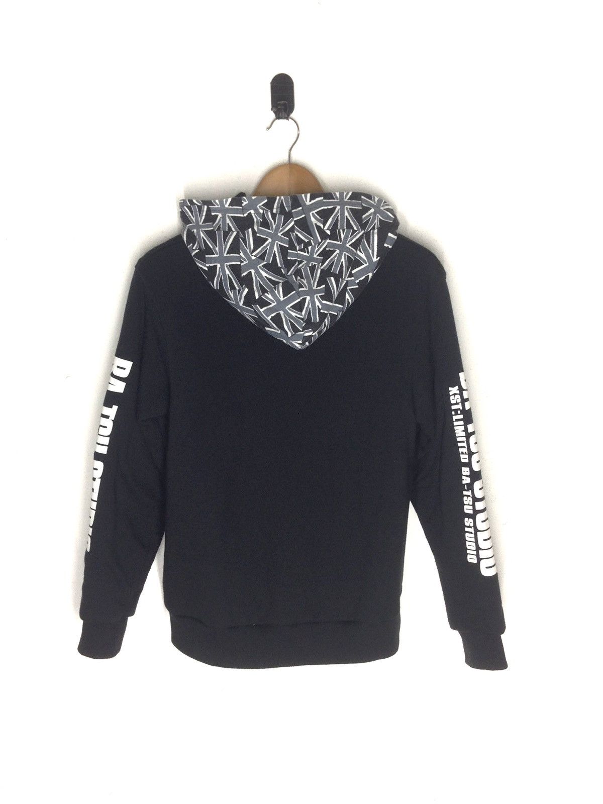 Designer × Japanese Brand batsu studio sweater hoodie Size US M / EU 48-50 / 2 - 2 Thumbnail