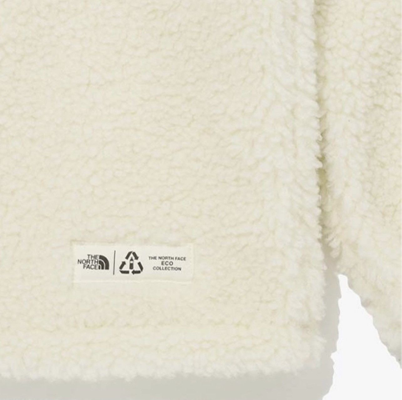 The North Face TNF LOGO POCKET Fleece Jacket Cream Size US M / EU 48-50 / 2 - 5 Thumbnail