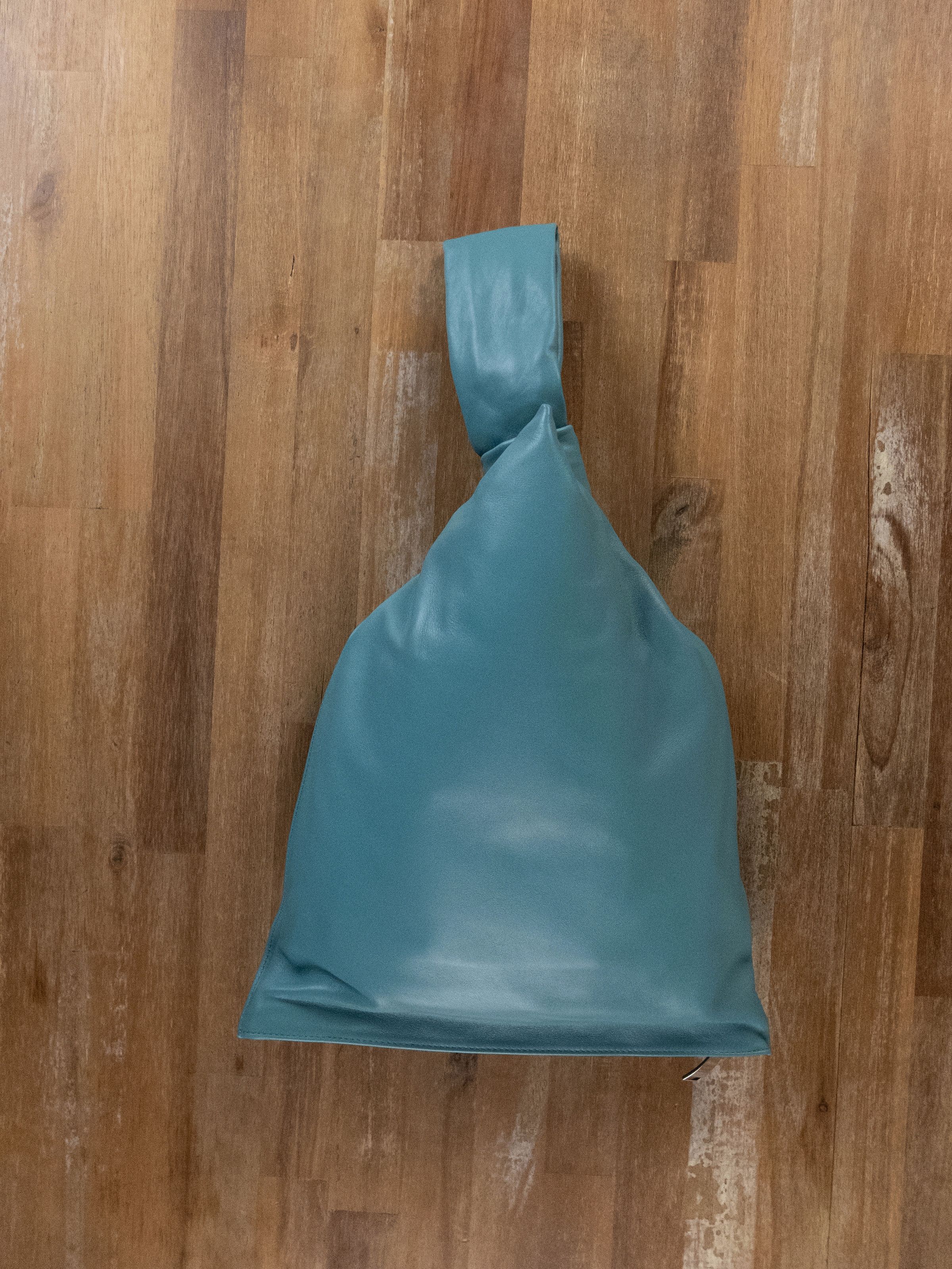 Bottega Veneta BOTTEGA VENETA Twist robin's egg blue leather knotted bag Size ONE SIZE - 3 Thumbnail