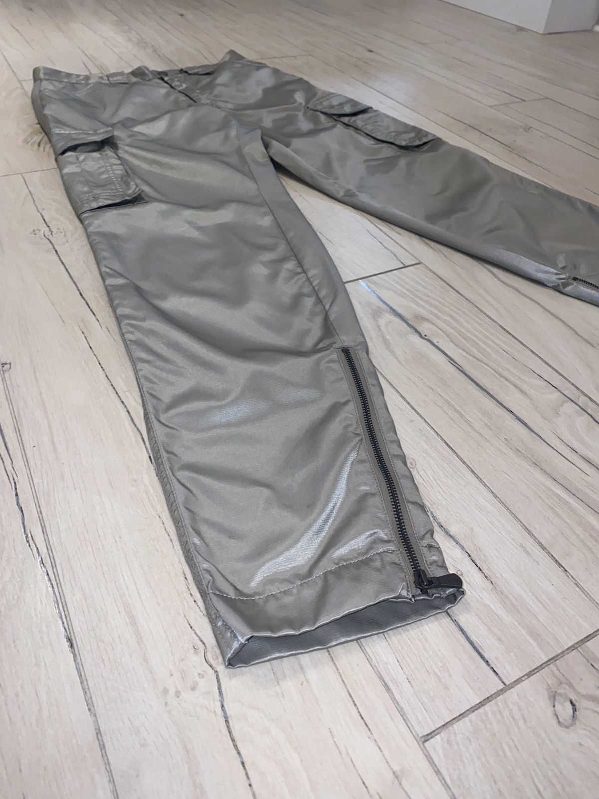 Versace Archive Versace Zipped Champagne Technical Cargo Pants Size US 30 / EU 46 - 3 Thumbnail