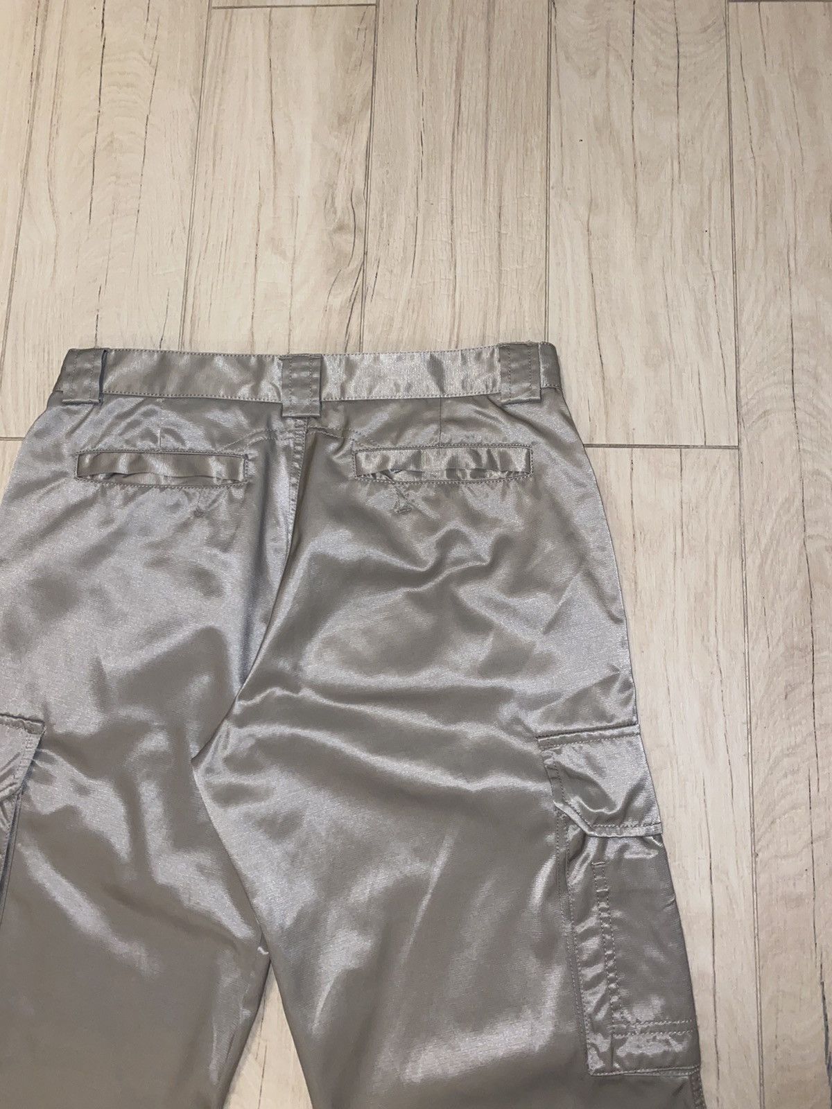 Versace Archive Versace Zipped Champagne Technical Cargo Pants Size US 30 / EU 46 - 11 Thumbnail