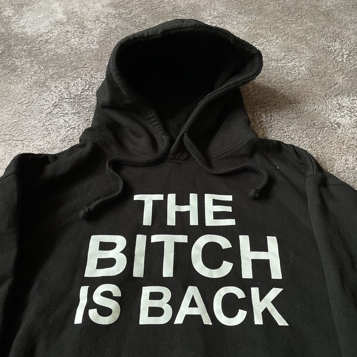 Vintage Vintage Y2K Graphic Hoodie Black The Bitch Is Back Rave M Size US M / EU 48-50 / 2 - 5 Thumbnail