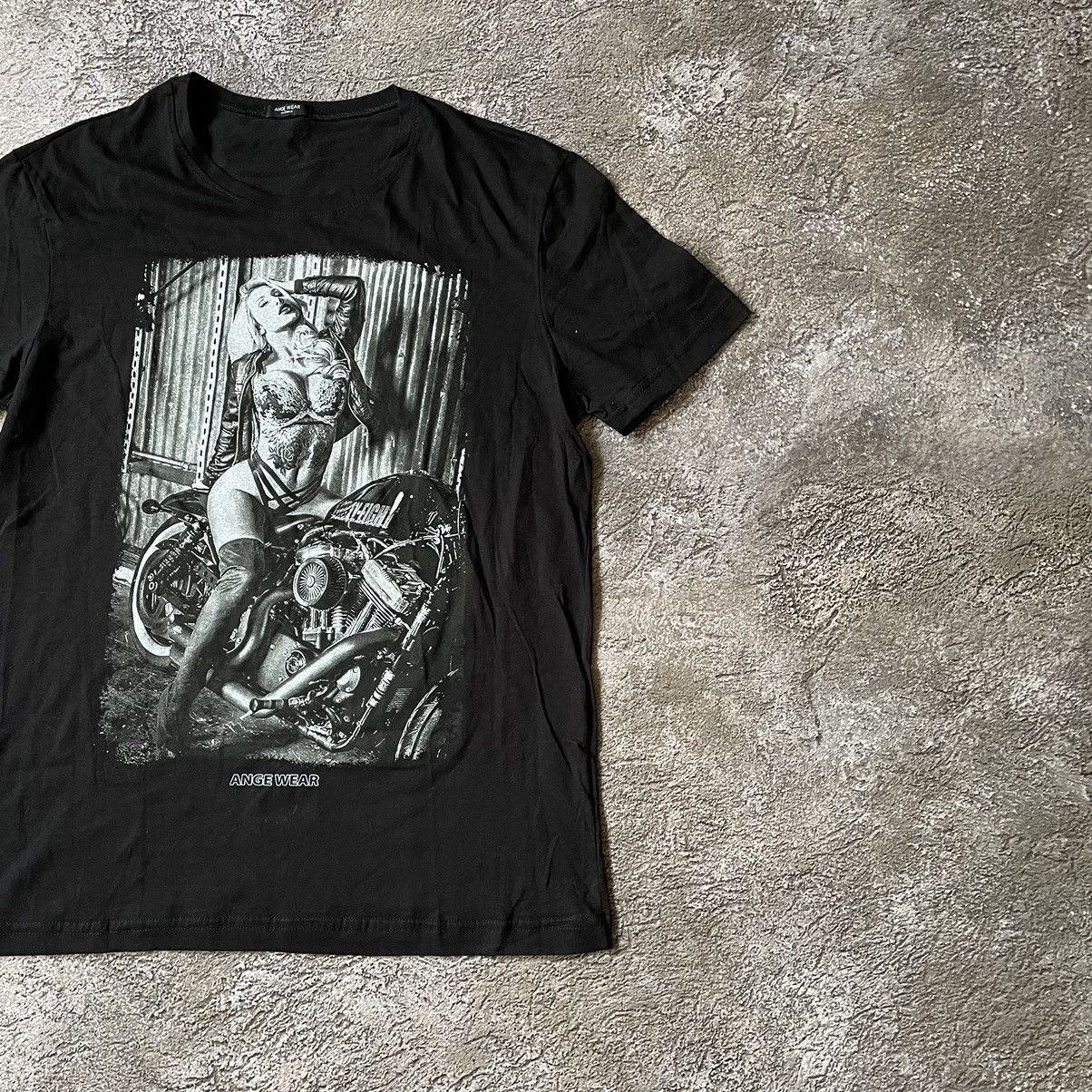 Vintage Vintage Y2K Graphic Tee Thrashed Black Grunge Streetwear M Size US M / EU 48-50 / 2 - 3 Thumbnail