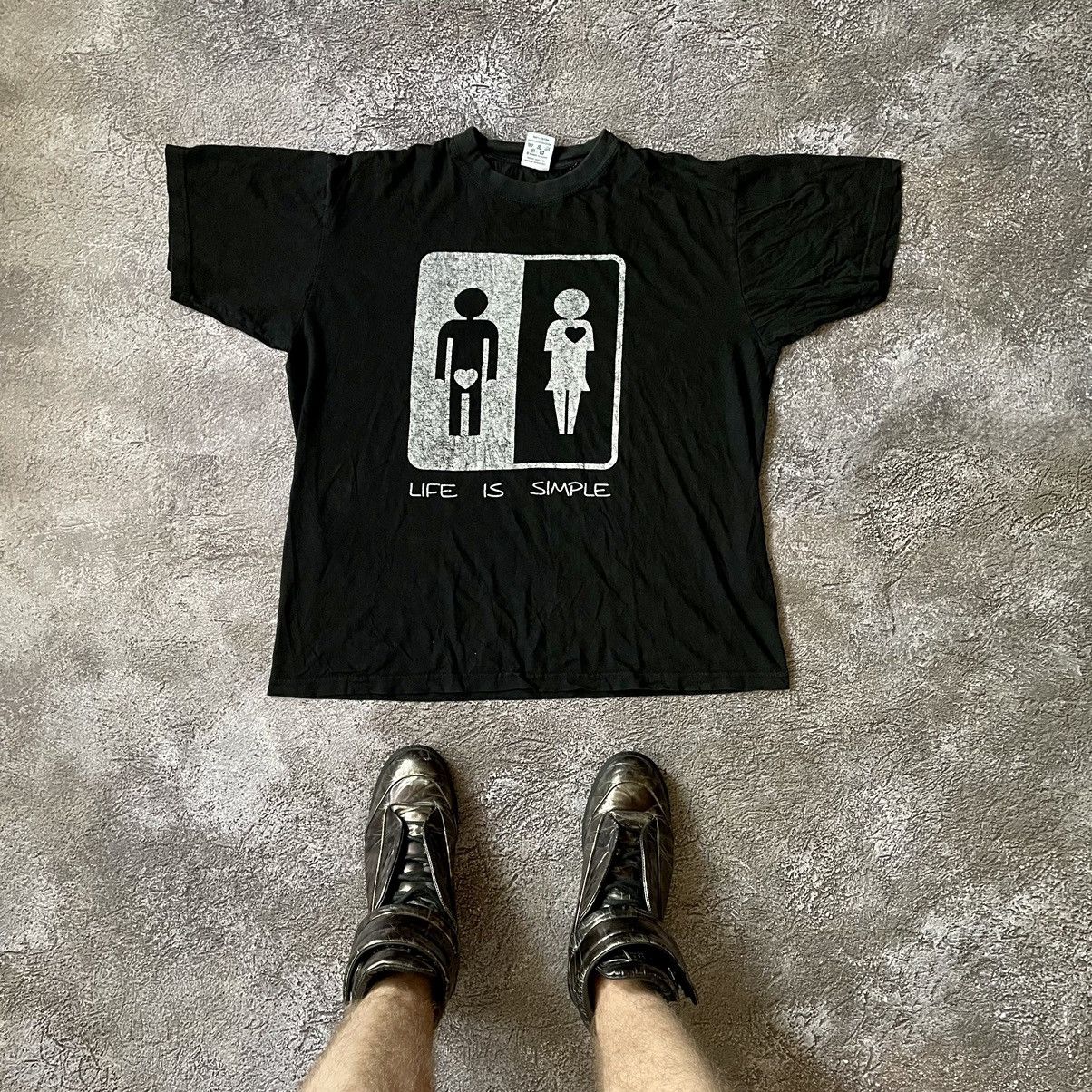 Vintage Vintage Y2K Graphic Tee Life Simple Black Oversized Goth L Size US L / EU 52-54 / 3 - 1 Thumbnail