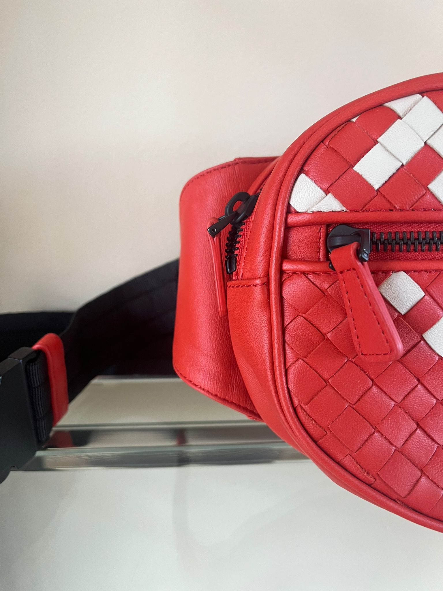 Bottega Veneta Intrecciato Belt Bag in Nappa in Multicolor Size ONE SIZE - 5 Thumbnail