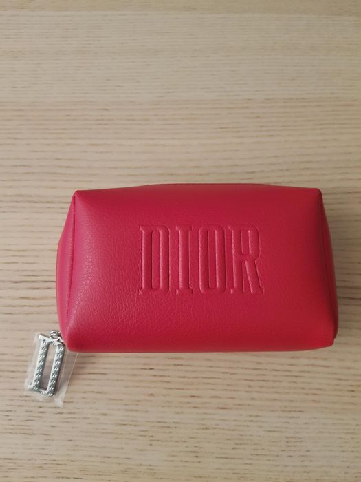 Dior discount pouch red