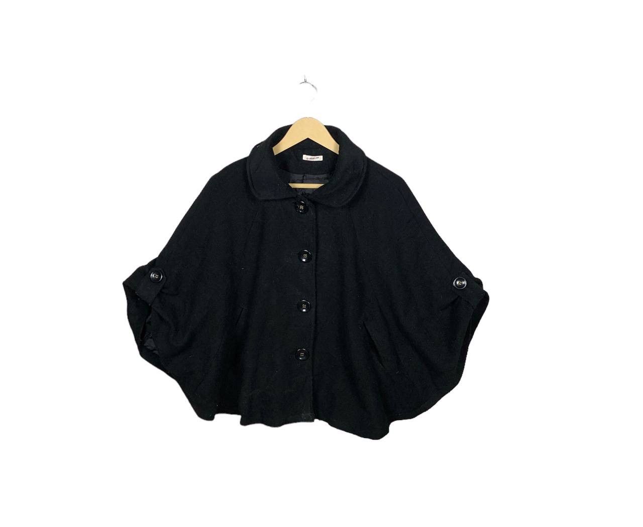 image of Archival Clothing x Cloak Vintage Doublefocus Wool Fleece Poncho Cloaks Capes Soft in Black (Size L