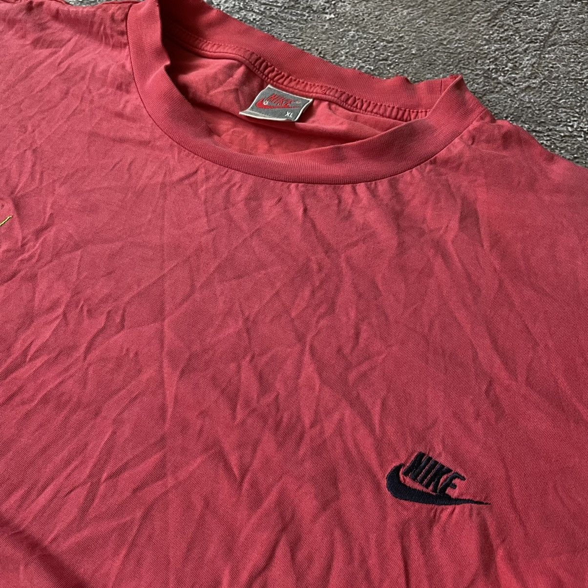 Vintage Vintage 90s Nike Sun Faded Graphic Tee Streetwear Cropped XL Size US XL / EU 56 / 4 - 6 Thumbnail