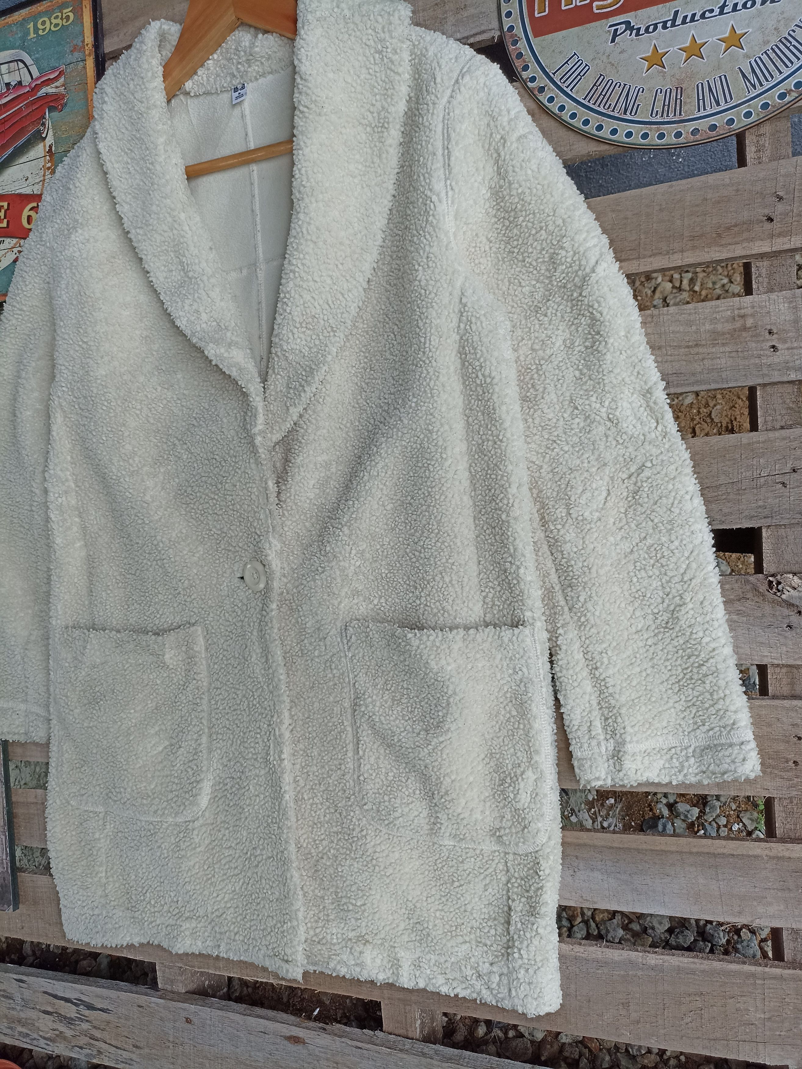 Uniqlo Uniqlo Bulky Fleece Long Jacket Size M / US 6-8 / IT 42-44 - 2 Thumbnail