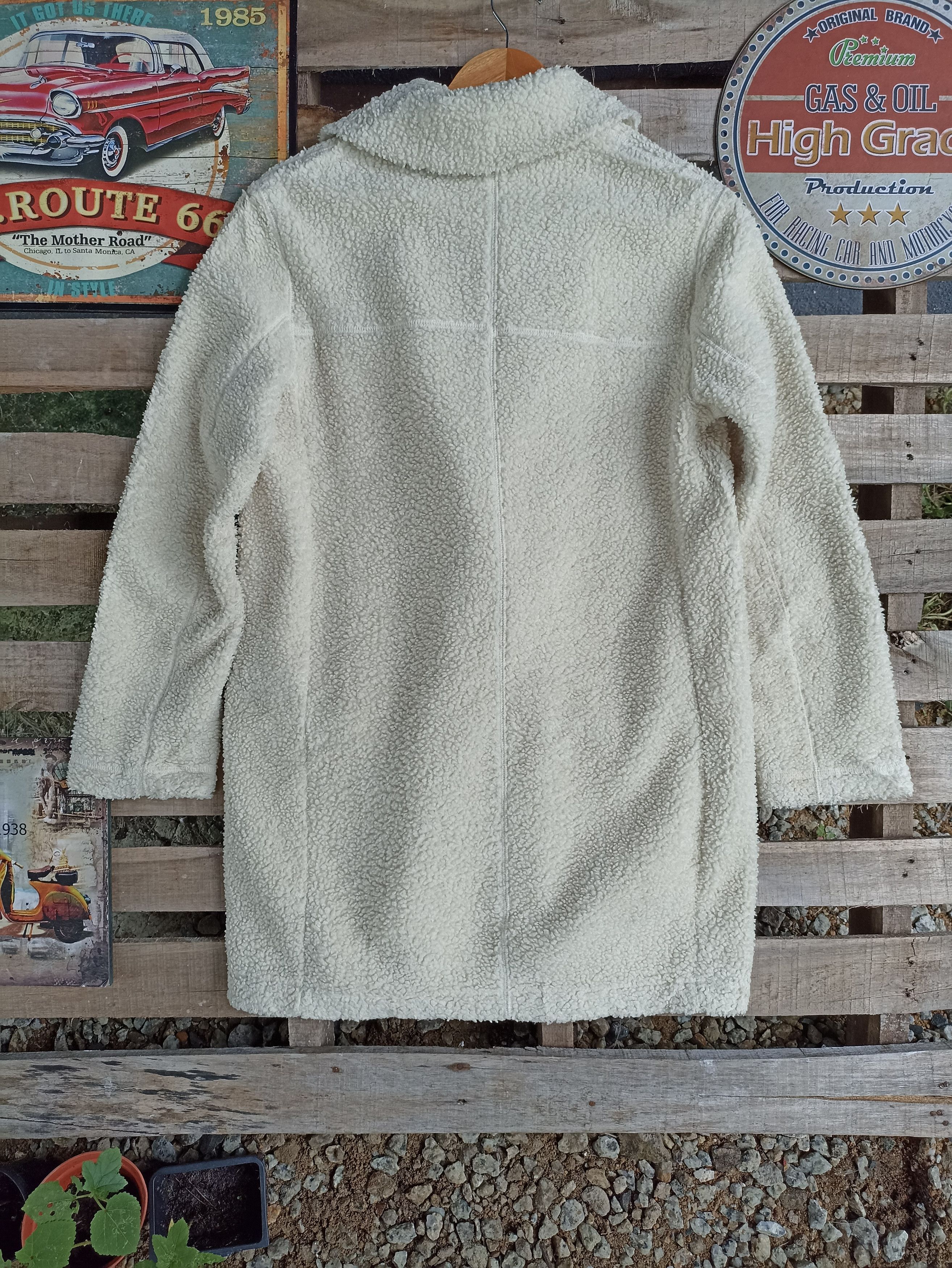 Uniqlo Uniqlo Bulky Fleece Long Jacket Size M / US 6-8 / IT 42-44 - 4 Thumbnail