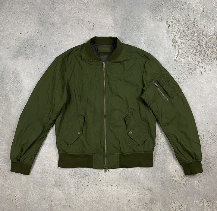 Uniqlo Uniqlo bomber stylish khaki like MA-1 jacket | Grailed