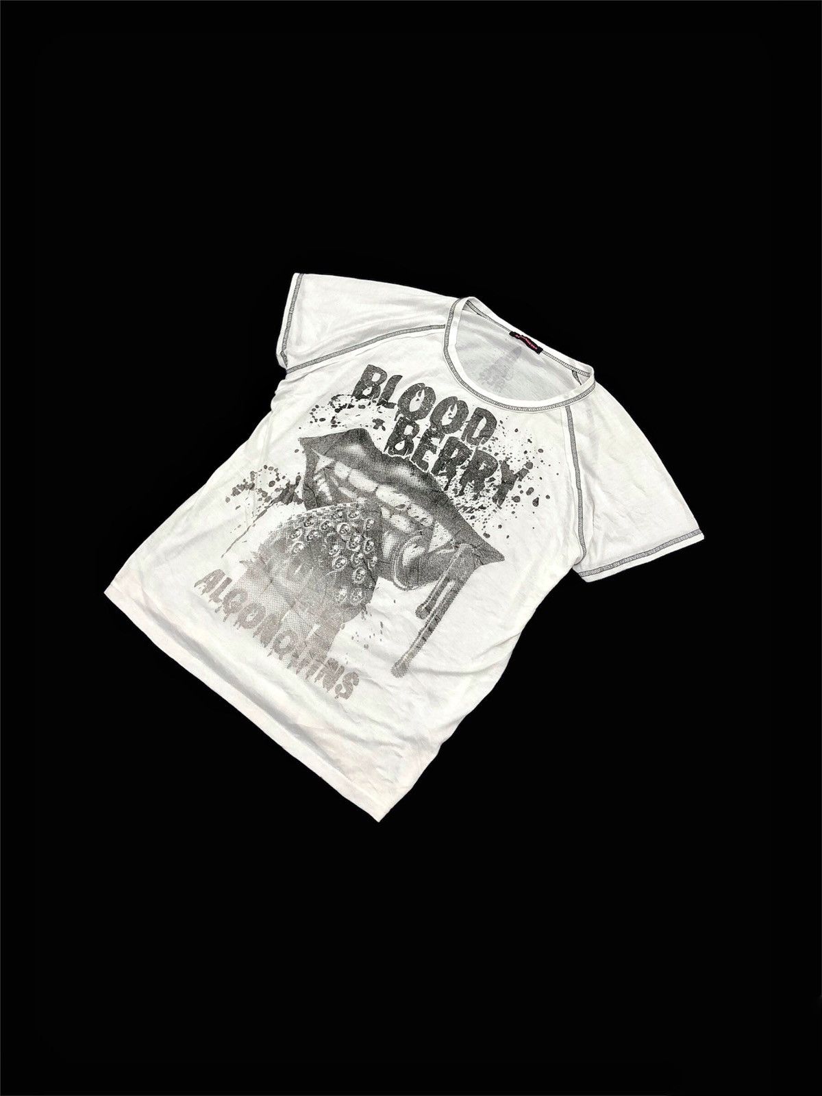 Algonquins 00's Algonquins “ Blood Berry “ Harajuku punk culture tee Size US M / EU 48-50 / 2 - 4 Thumbnail