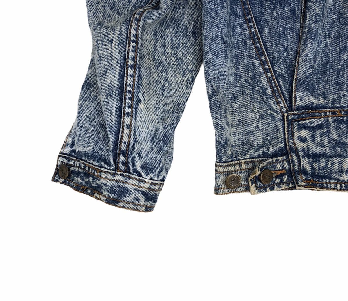 Vintage Vintage 90s Acid Wash Trucker Denim Jacket Size US L / EU 52-54 / 3 - 7 Thumbnail