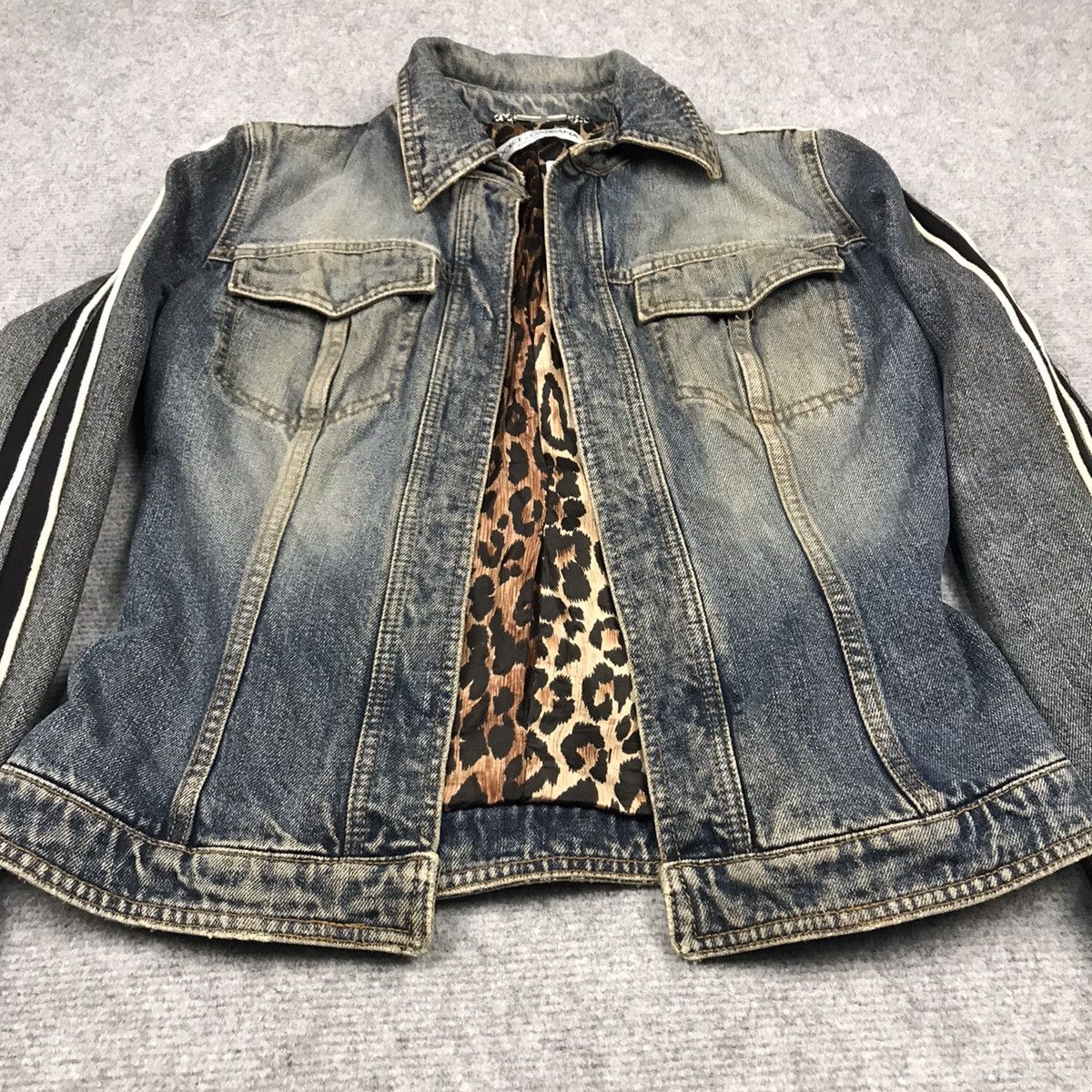 Dolce & Gabbana DOLCE & GABBANA D&G DENIM NO BUTTON JACKET Size XS / US 0-2 / IT 36-38 - 3 Thumbnail