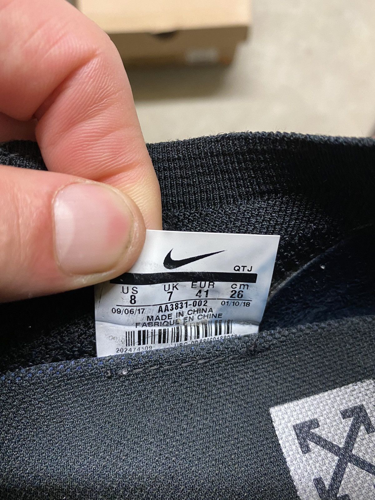 Nike × Off-White Nike off white vapor max Size US 8 / EU 41 - 6 Thumbnail