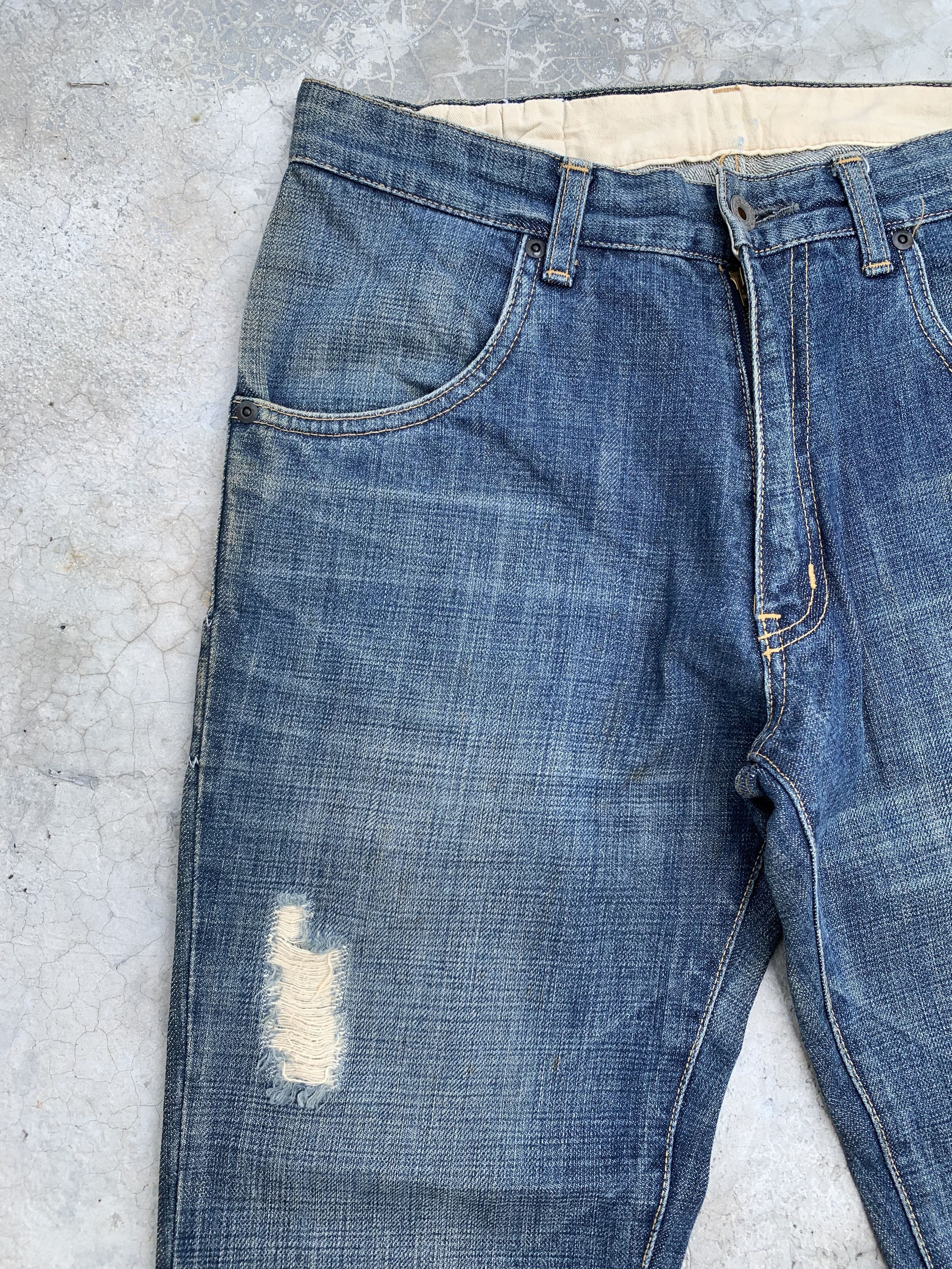 Japanese Brand Vintage Whereabouts Light Distressed Boro Denim Jeans Size US 30 / EU 46 - 4 Thumbnail