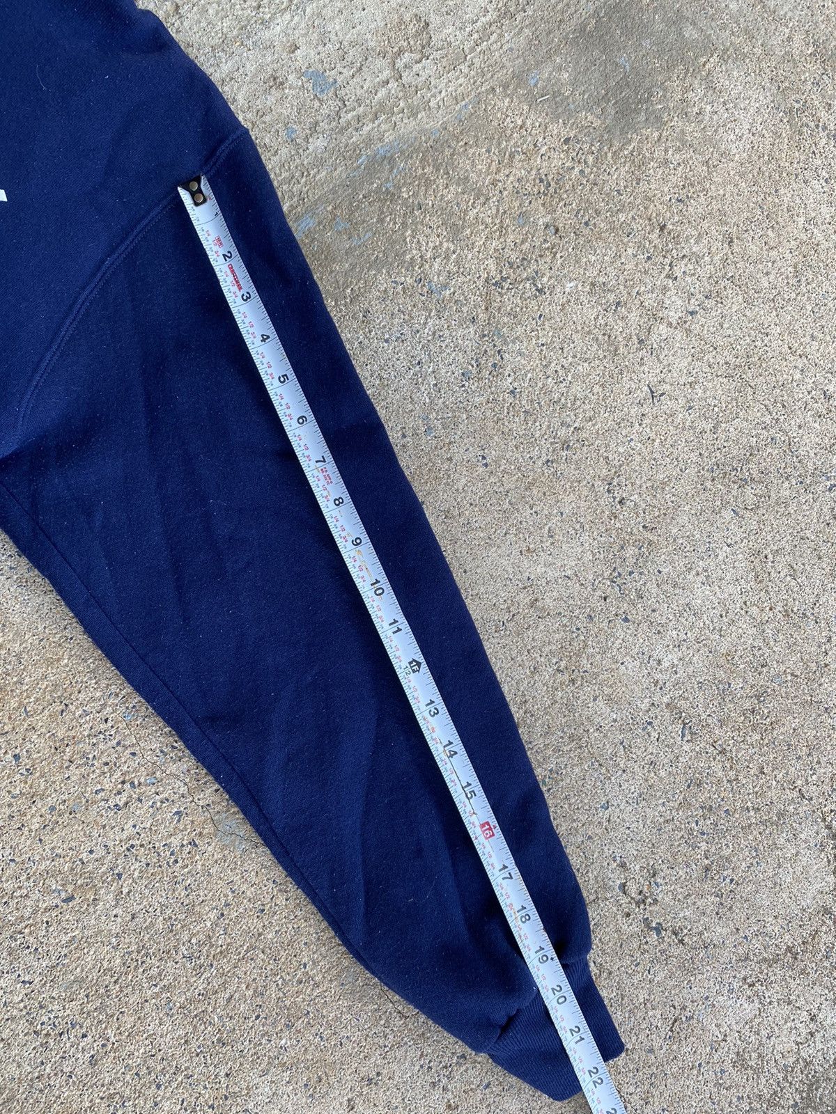 Russell Athletic × Vintage Vintage 90’s Russell Athletic Grand Valley State Hoodie Size US M / EU 48-50 / 2 - 9 Thumbnail