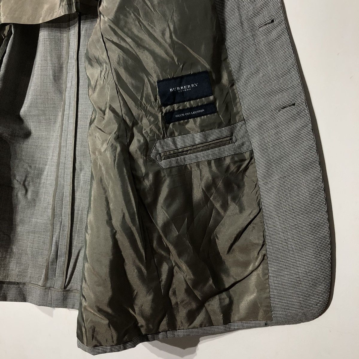Burberry VINTAGE BURBERRY LONDON CASUAL COAT Size US M / EU 48-50 / 2 - 9 Thumbnail