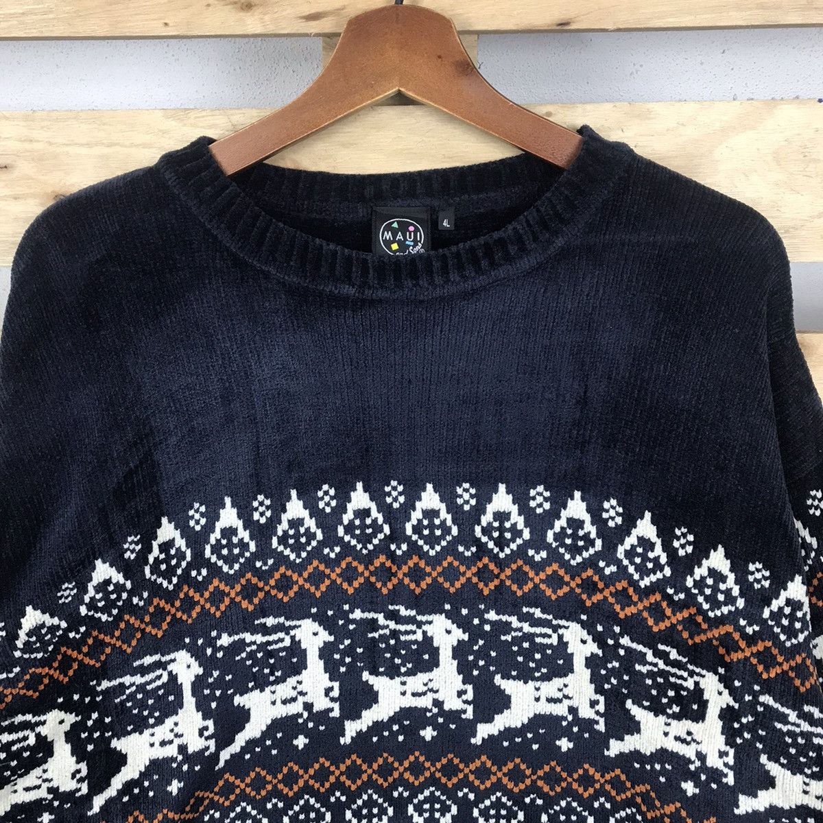 Maui and Sons × Native × Vintage Vintage Maui And Sons Native Style Sweatshirt Size US L / EU 52-54 / 3 - 2 Thumbnail
