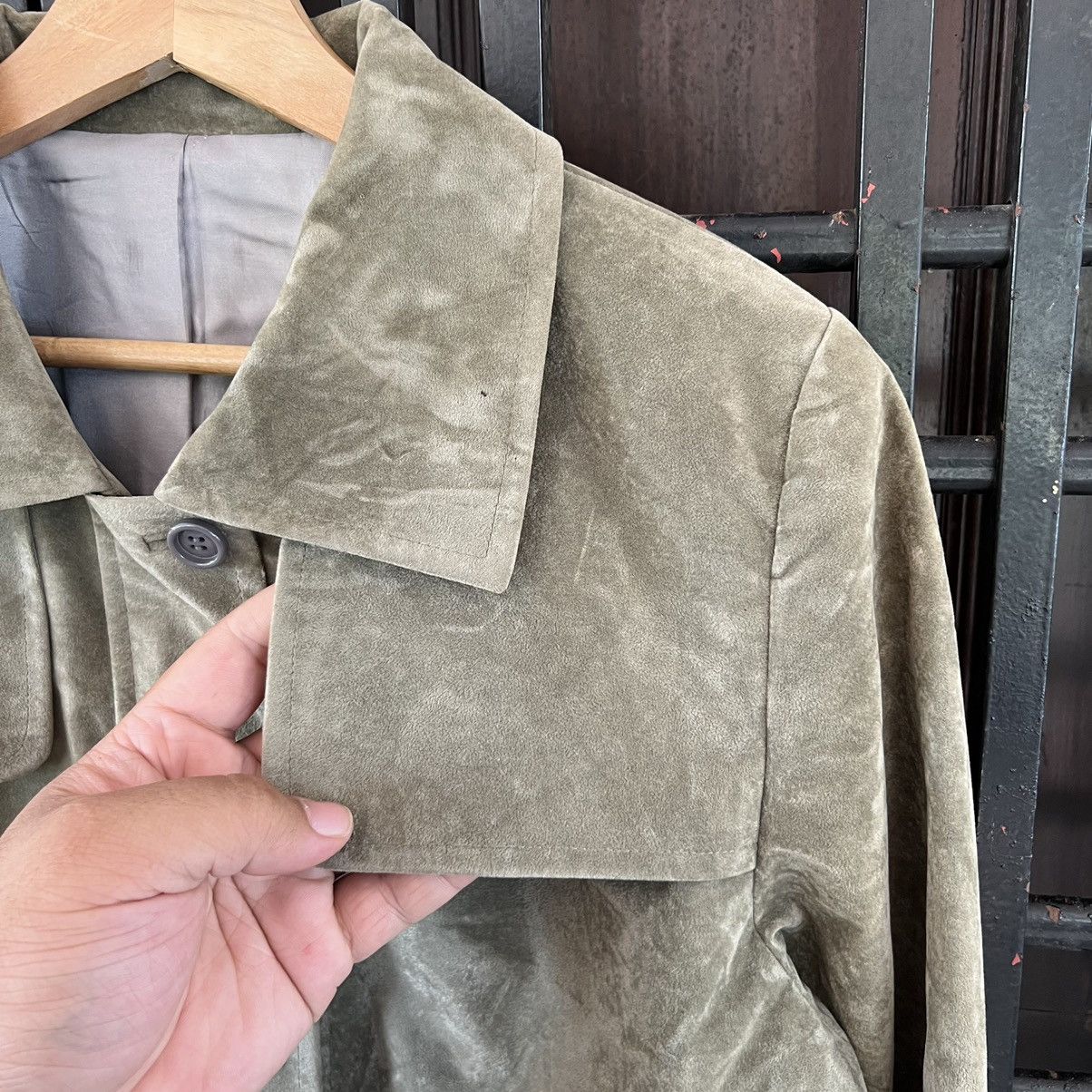 Japanese Brand VELVET CORDUROY MULTI POCKET DOUBLE BREAST JACKET Size US M / EU 48-50 / 2 - 7 Thumbnail