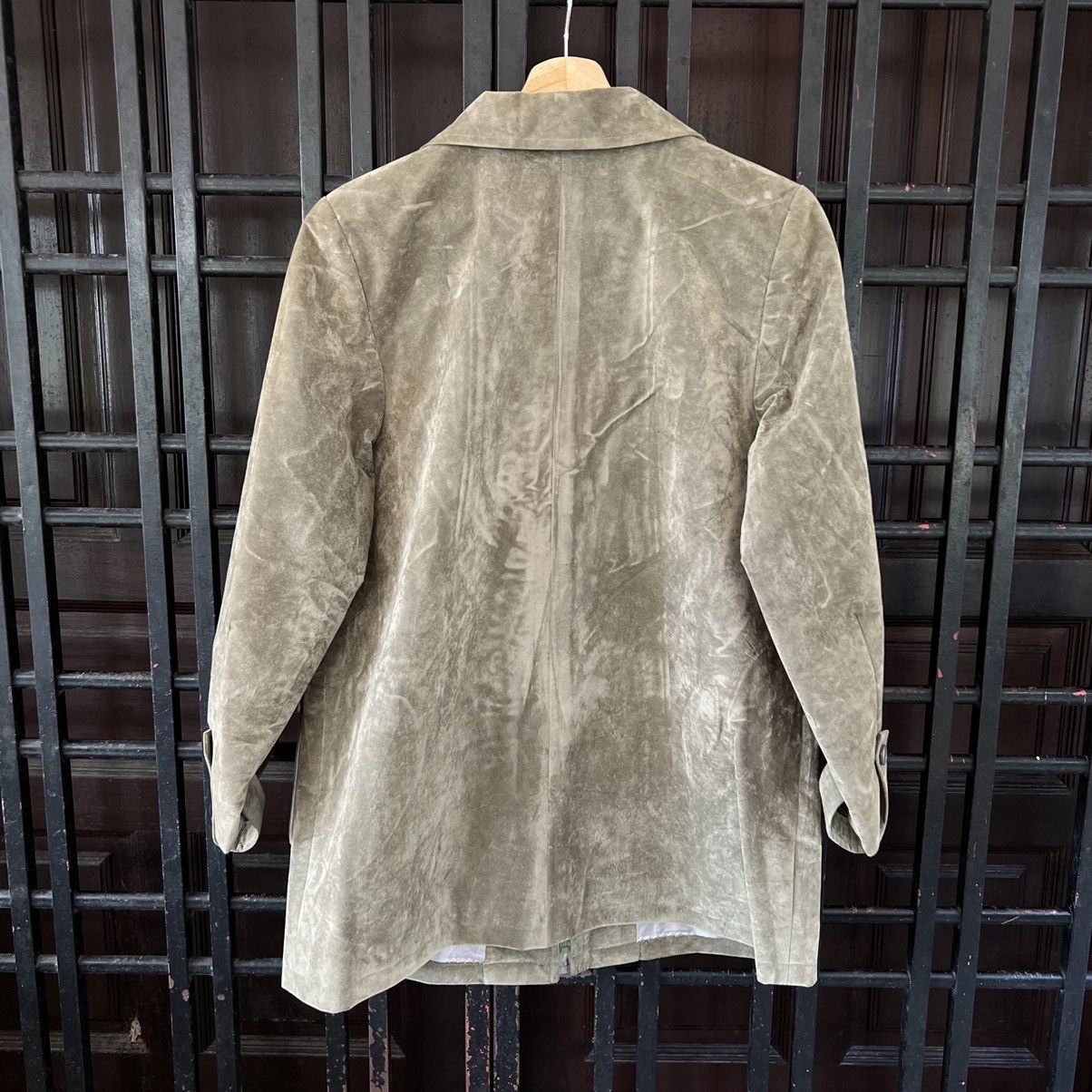Japanese Brand VELVET CORDUROY MULTI POCKET DOUBLE BREAST JACKET Size US M / EU 48-50 / 2 - 6 Thumbnail