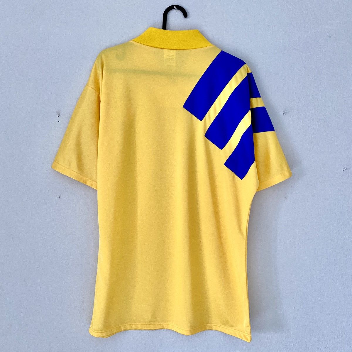 Adidas × Vintage 1991 1993 Sweden Adidas Retro Vintage Home Kit Soccer Jersey Size US M / EU 48-50 / 2 - 6 Thumbnail