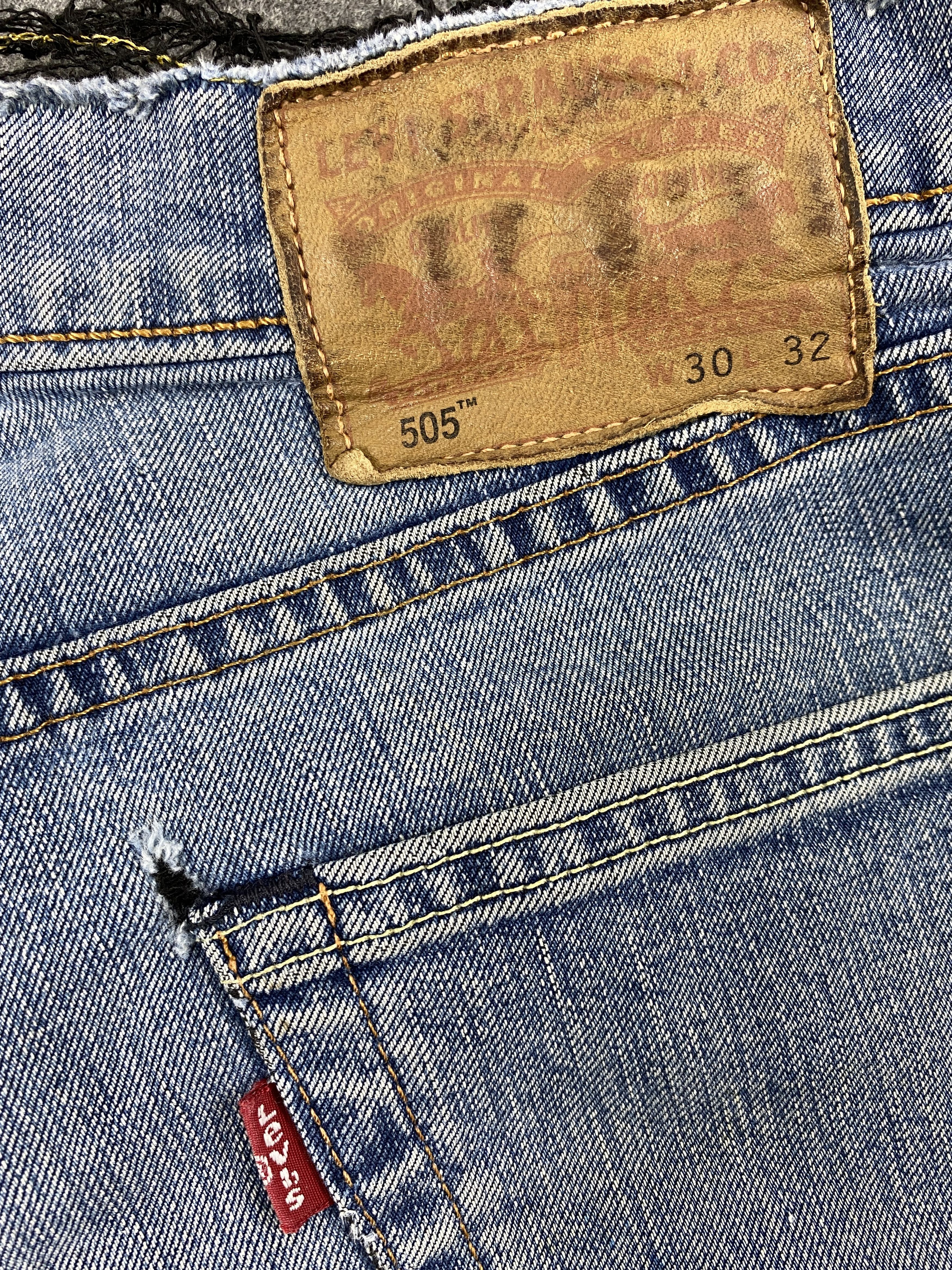 Levi's Blue Distressed Levi's 505 Jeans 29x29 Denim -JN1237 Size US 29 - 10 Thumbnail