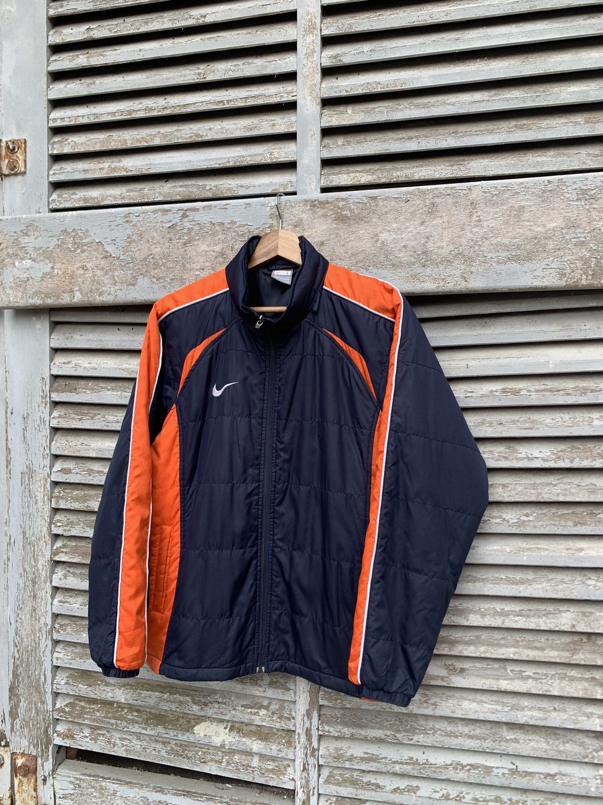 Vintage 90s Nike side zip back outlet hit embroidered swoosh full zip lined wind breake