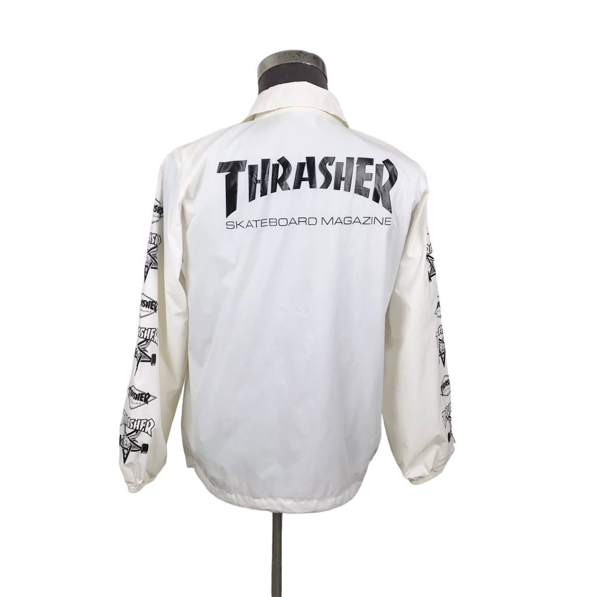 Thrasher Vintage Thrasher Skateboard Magazine Jacket Big Logo Size US M / EU 48-50 / 2 - 9 Thumbnail