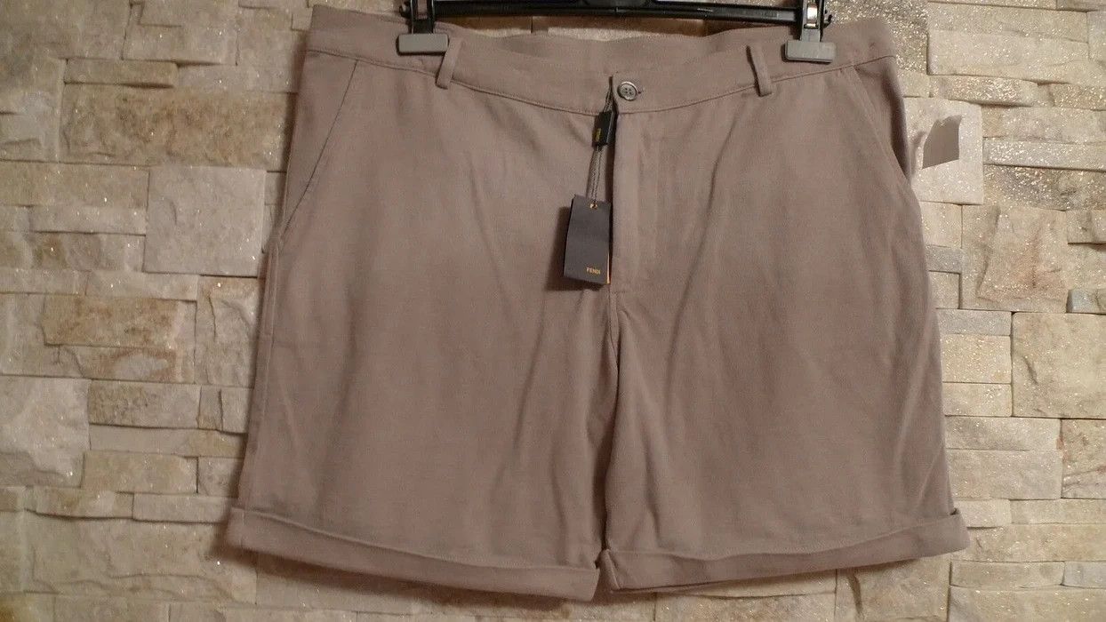 Image of Fendi Men's Bermuda 100%cotton Short Taupe (Size 38)