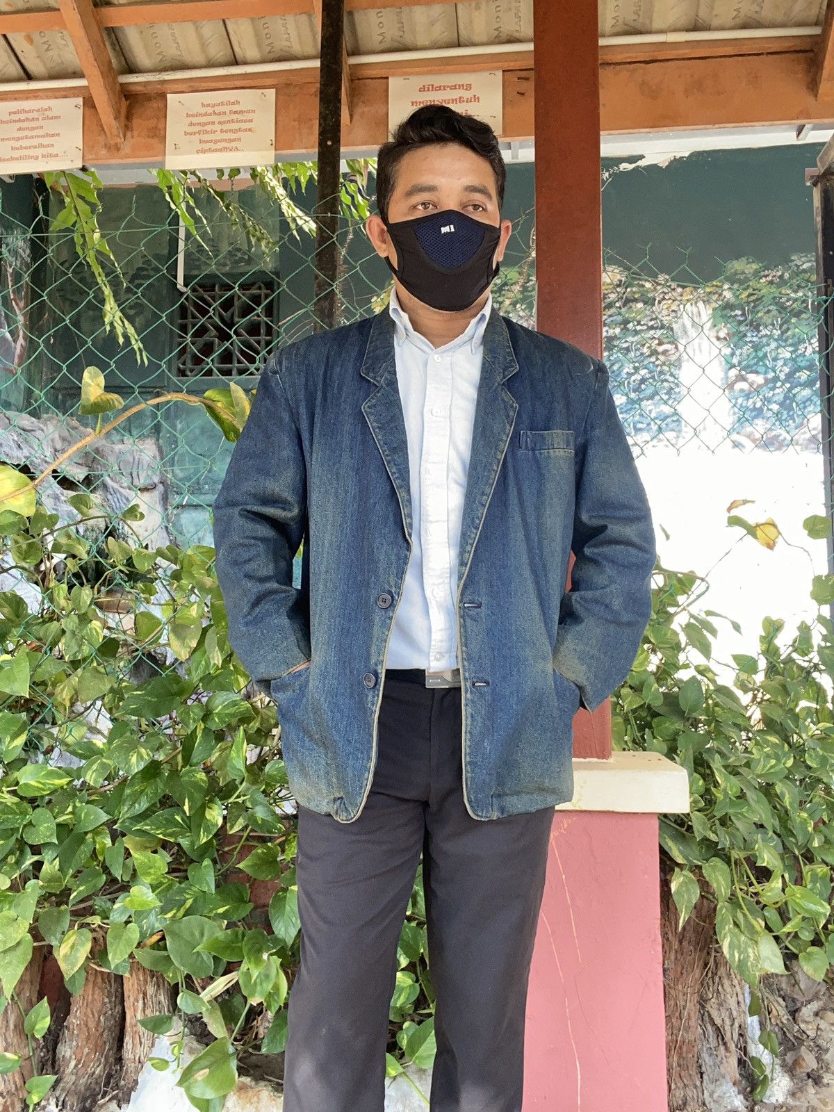 Vintage 🔥 Vintage Distress Denime Jacket Nice Design Size US L / EU 52-54 / 3 - 1 Thumbnail