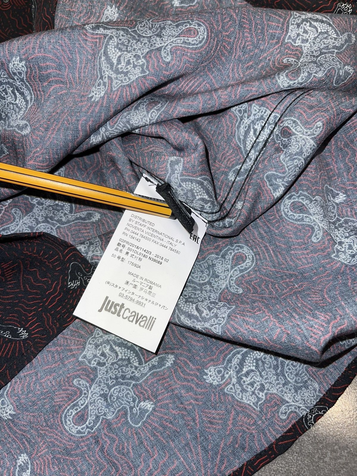 Just Cavalli !DSWT! SS18 Just Cavalli Overprinted Burgundy Viscose Shirt Size US M / EU 48-50 / 2 - 16 Thumbnail