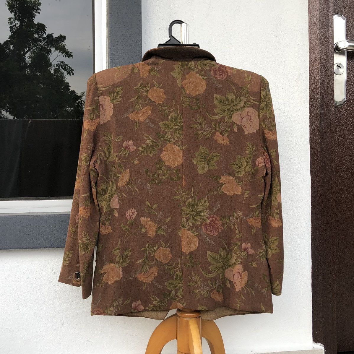 Giorgio Armani Giorgio Armani Flower Cupro Rayon Blazer For Women Size L / US 10 / IT 46 - 10 Thumbnail