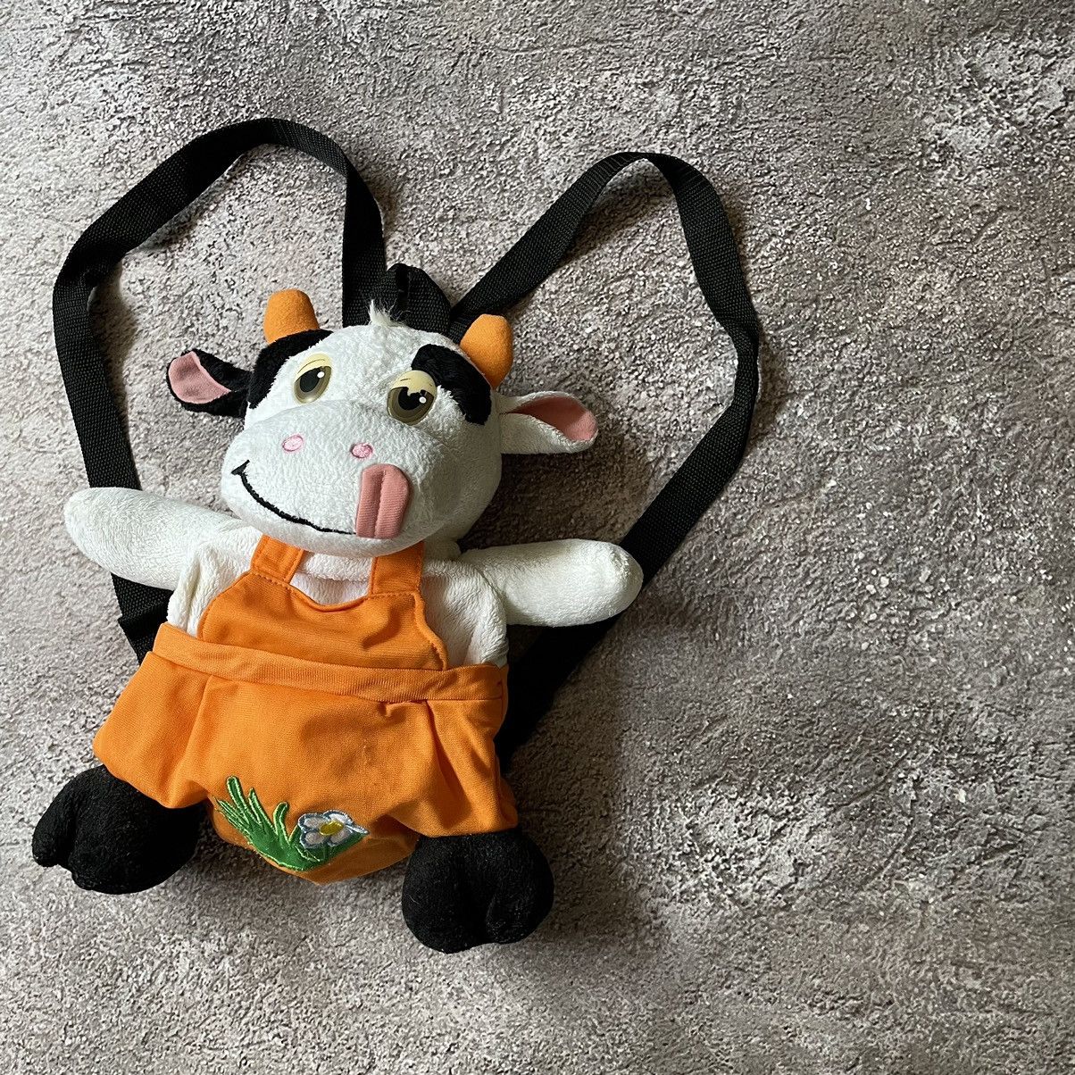 Vintage Vintage Y2K Cow Plush Backpack Toy Bag Accessory Goth OS Size ONE SIZE - 3 Thumbnail