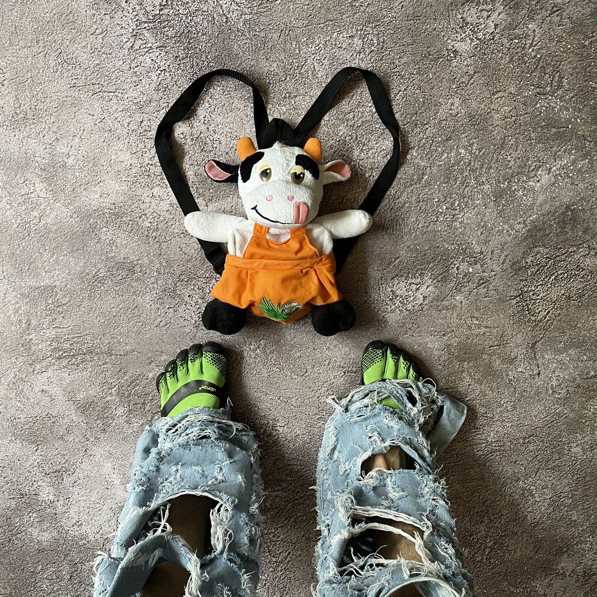 Vintage Vintage Y2K Cow Plush Backpack Toy Bag Accessory Goth OS Size ONE SIZE - 2 Thumbnail